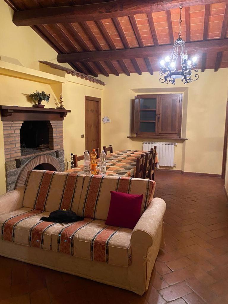 Il Colombaio Agriturismo Montegabbione Eksteriør billede